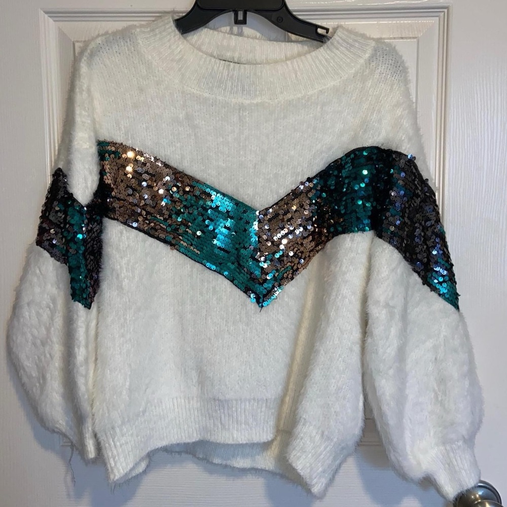 very very soft white sweater with sequins
